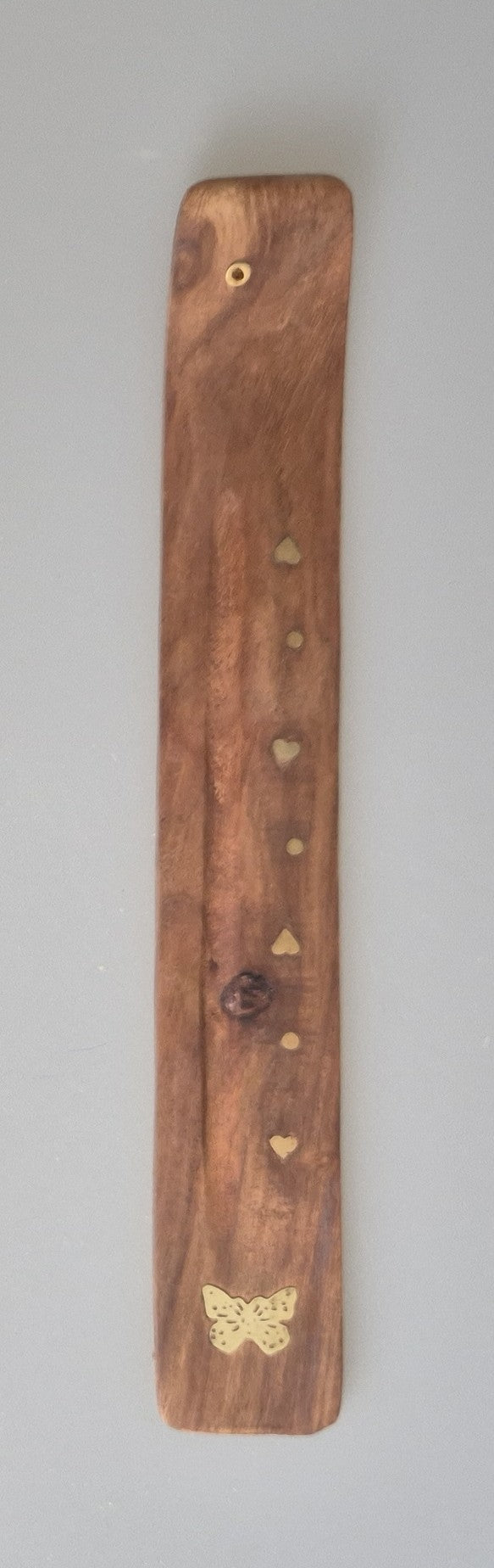 Räucherstäbchen aus Holz, verschiedene Designs für jeweils ein Stäbchen. Im Shop von Ma-Fumo zu bestellen