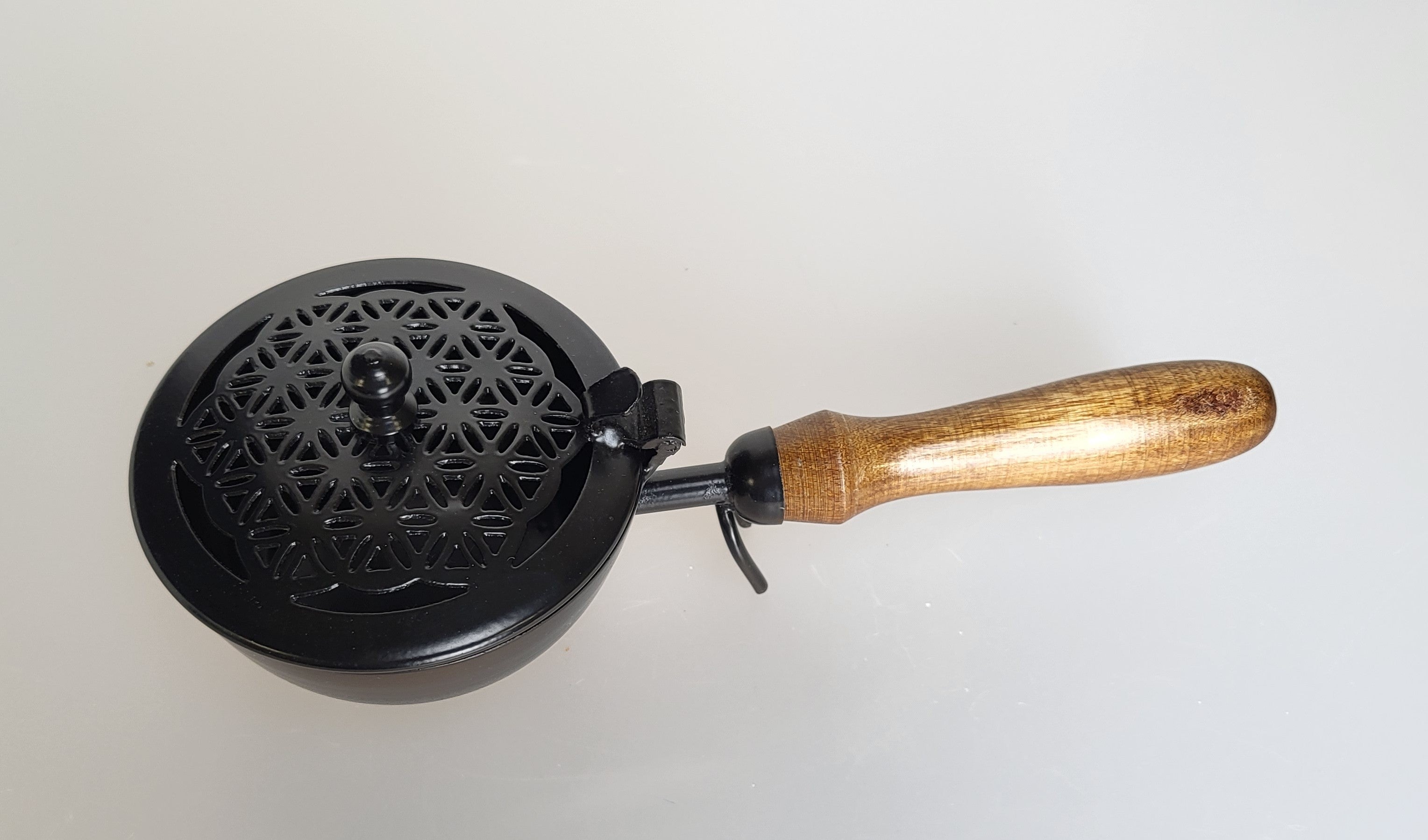 Räucherpfanne, Traagegefäß zum Räuchern auf Kohle mit praktischem Holzgriff zum halten und schwenken