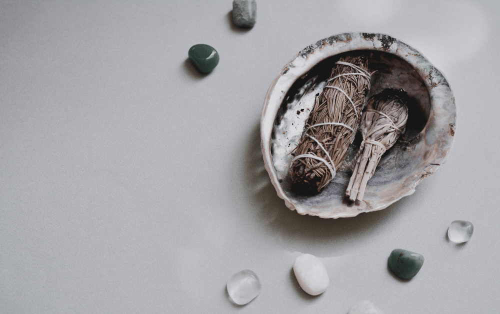 Entspannung & Meditation mit Räuchermischungen