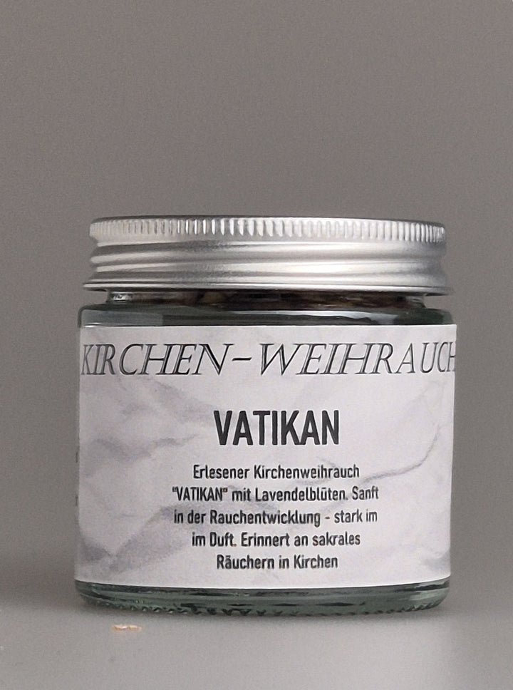 Räucherwerk, Erlesener Kirchen-Weihrauch mit Lavendelblüten, würzig starker Rauch, sanft im Duft mit sakraler Note, zur Reinigung. Online bei MA-FUMO, der Räuchermanufaktur