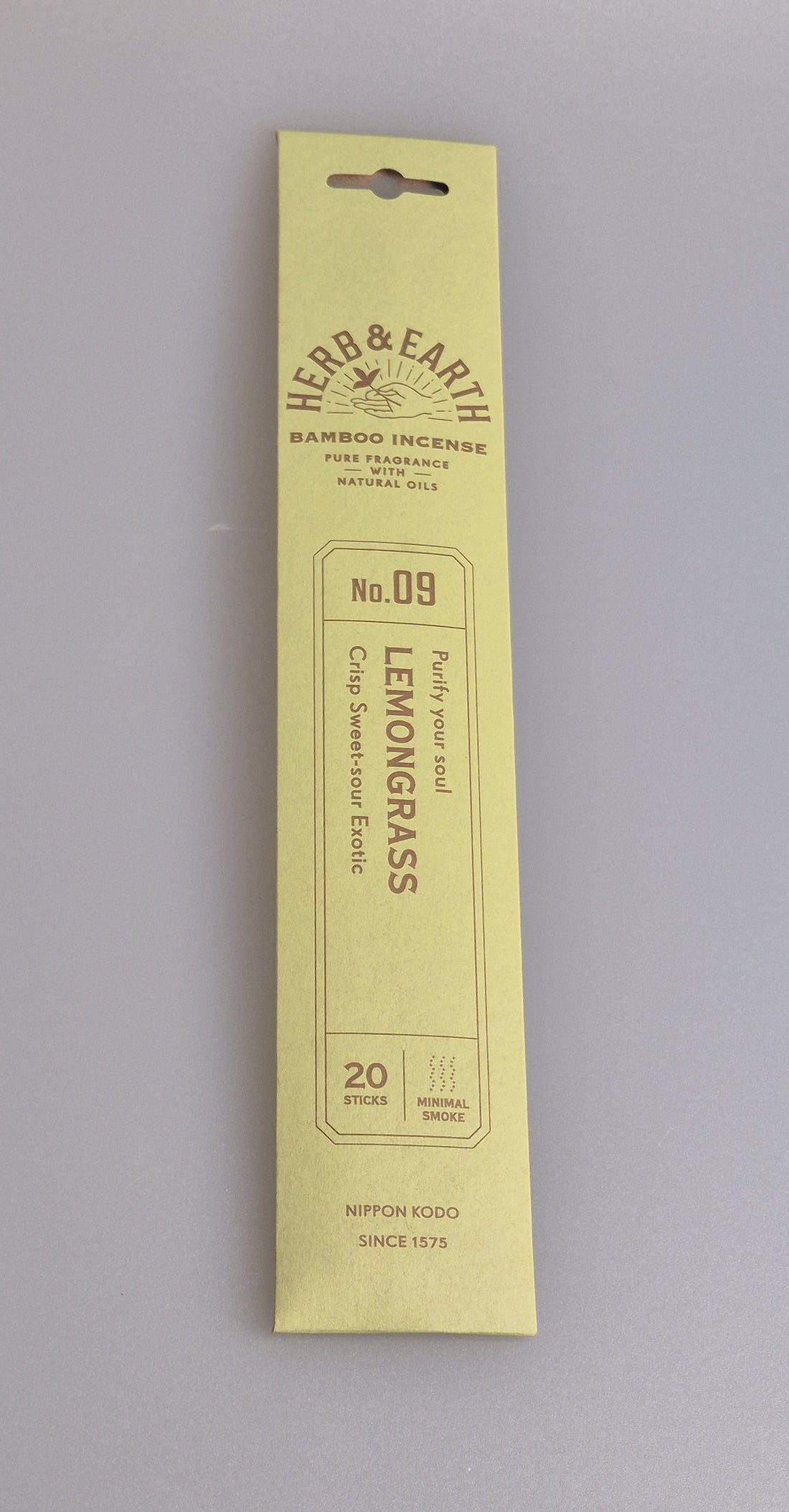 Japanische Räucherstäbchen aus Zitronengras, purify your soul