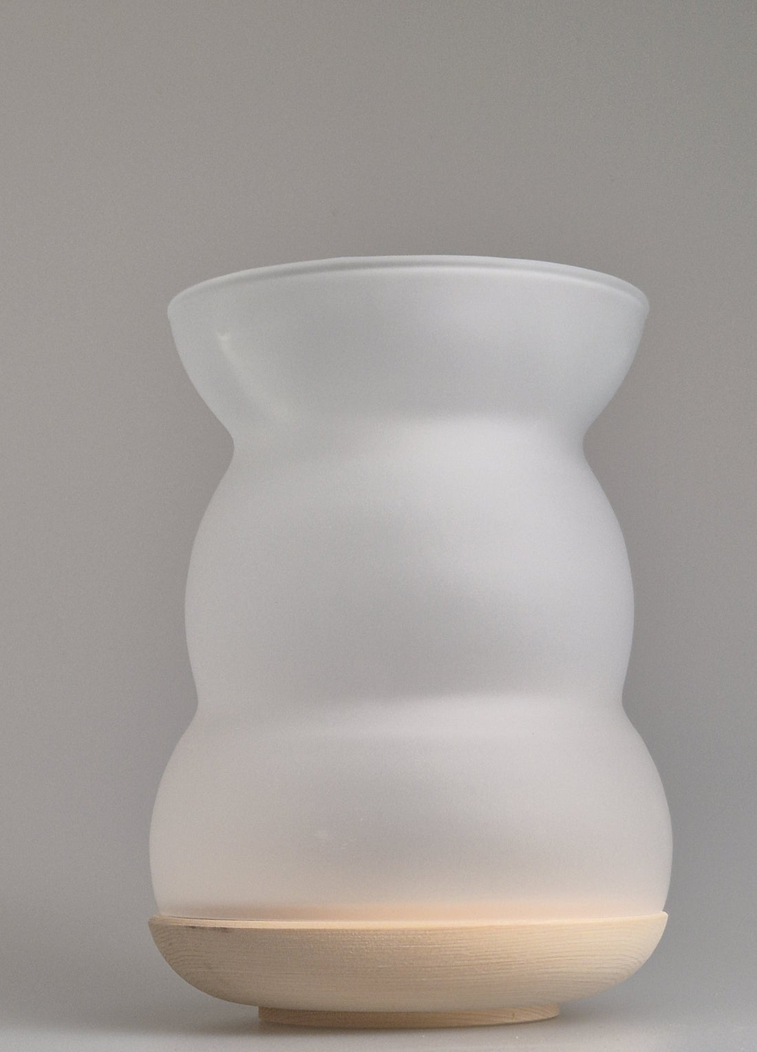 Duftlampe, Aromalampe zum Räuchern mit einem Teelicht. In den Glaseinsatz kann mit einer Räuchermischung geräuchert werden oder einer Wasser-Aromaöl Mischung.