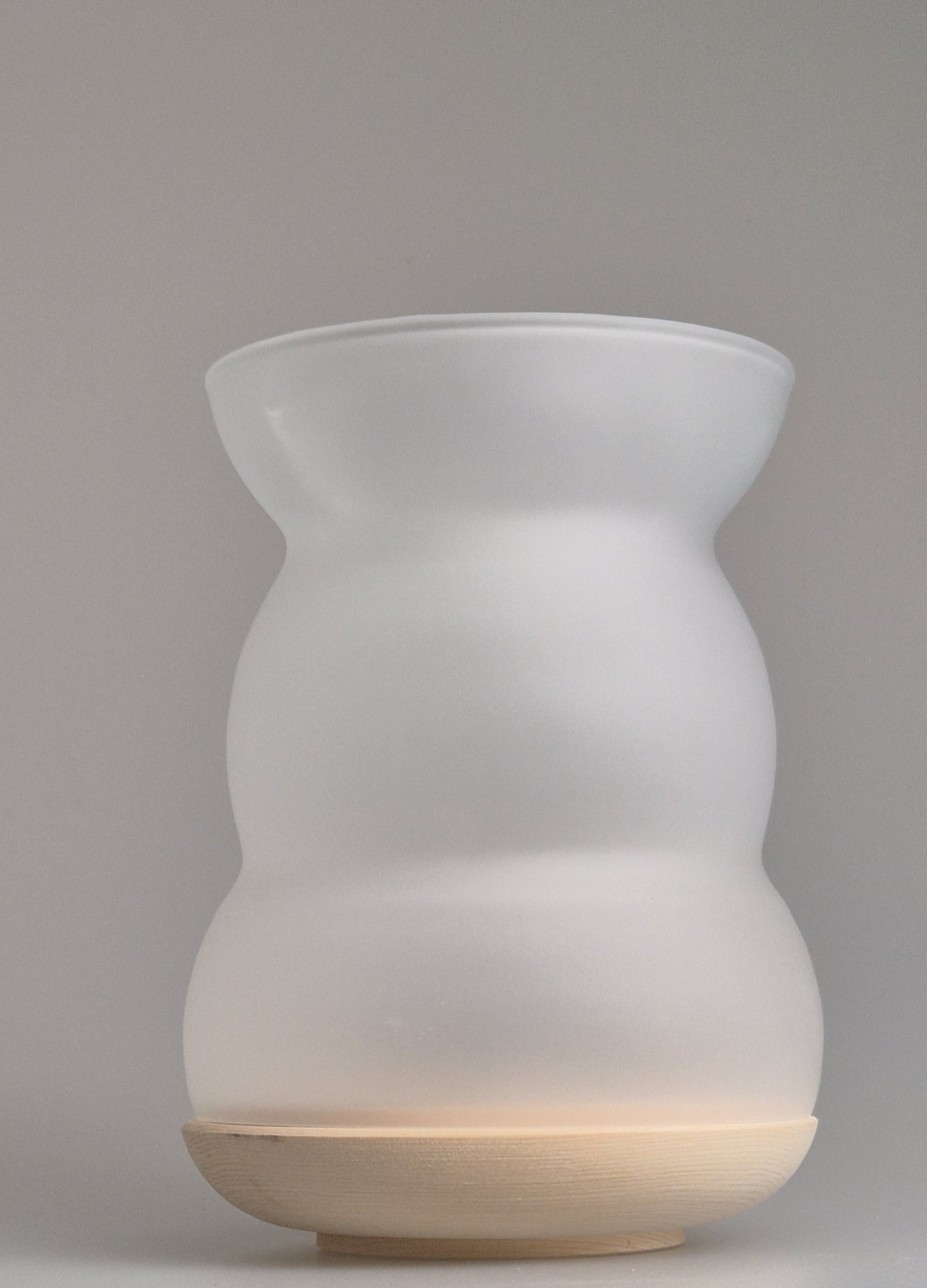 Duftlampe, Aromalampe zum Räuchern mit einem Teelicht. In den Glaseinsatz kann mit einer Räuchermischung geräuchert werden oder einer Wasser-Aromaöl Mischung.