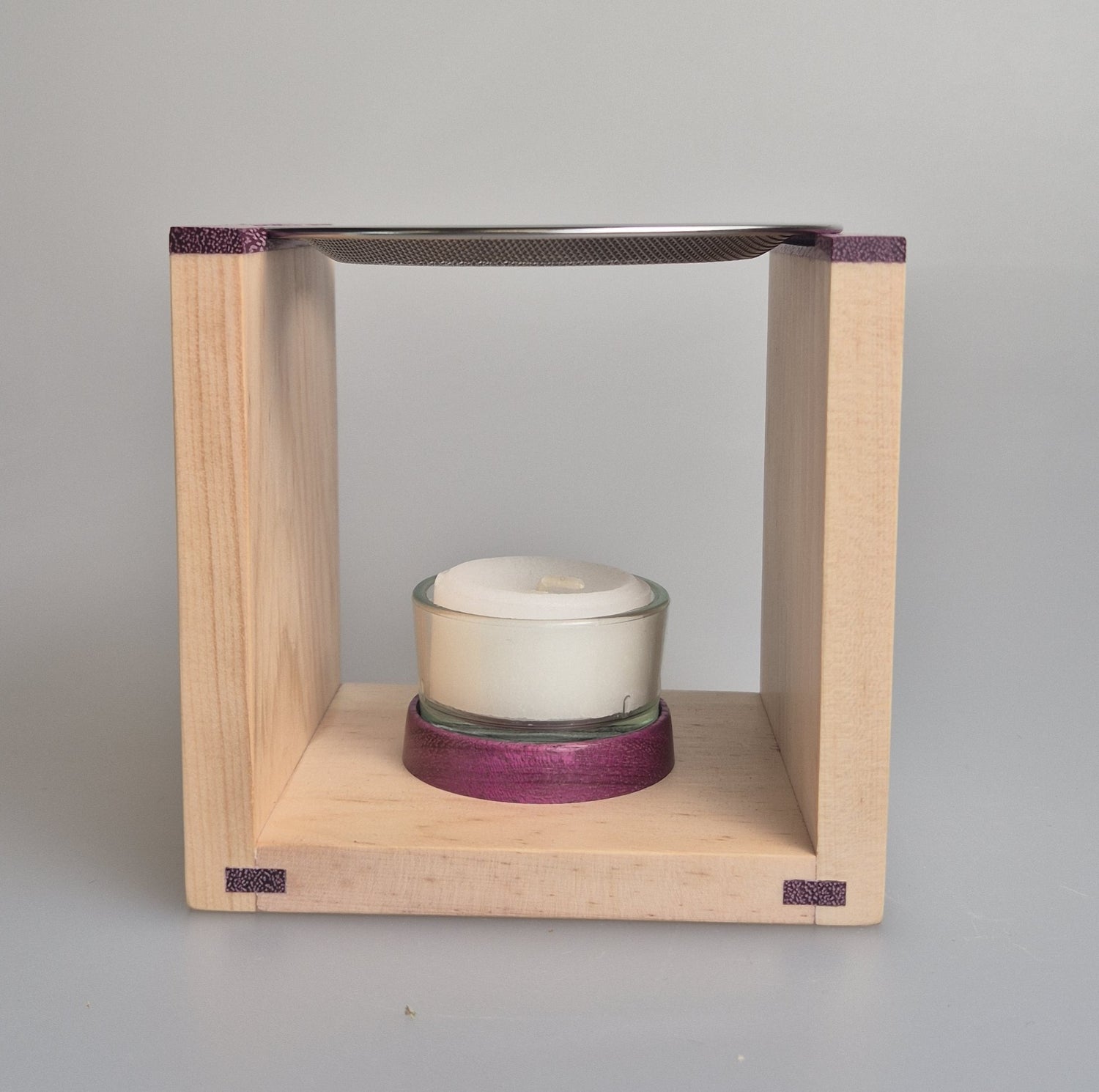 Räuchergefäß aus Zirbenholz und Amarant-Holz, von Hand gefertigt