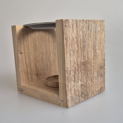 von Hand gefertigtes Räuchergefäß aus 100% Eichenholz mit Edelstahlsieb, d=10cm