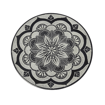 Räucherstäbchenhalter Mandala groß aus Speckstein handgraviert ø 13 cm – MAFUMO