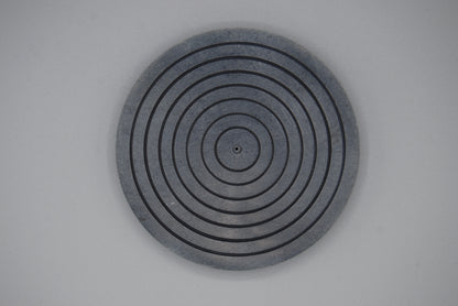Stäbchenhalter aus Speckstein für ein Stäbchen. Circle Design. Durchesser ca. 10cm